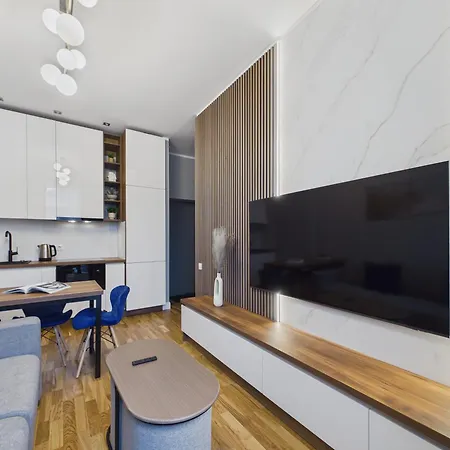 2bd Centre - 10 Min To Old Town リガ