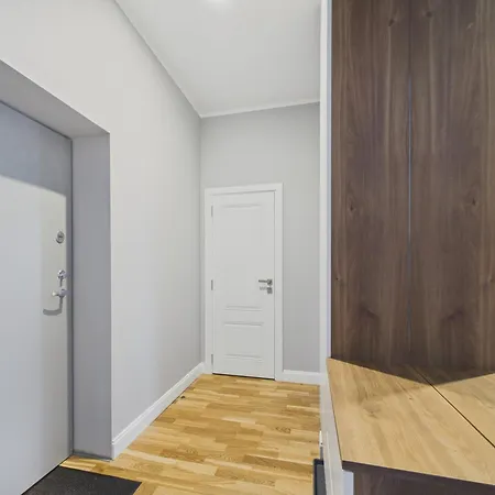 2bd Centre - 10 Min To Old Town *